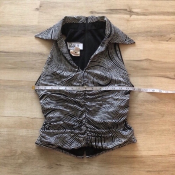 Joseph Ribkoff Gray Crop Top with Notched Collar - Picture 5 of 6